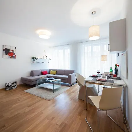 Diamond Apartman *