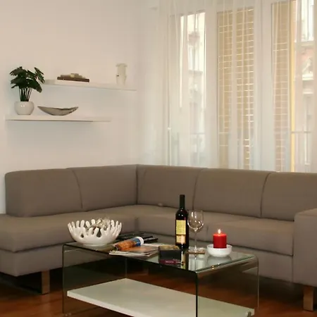 Diamond Apartman *